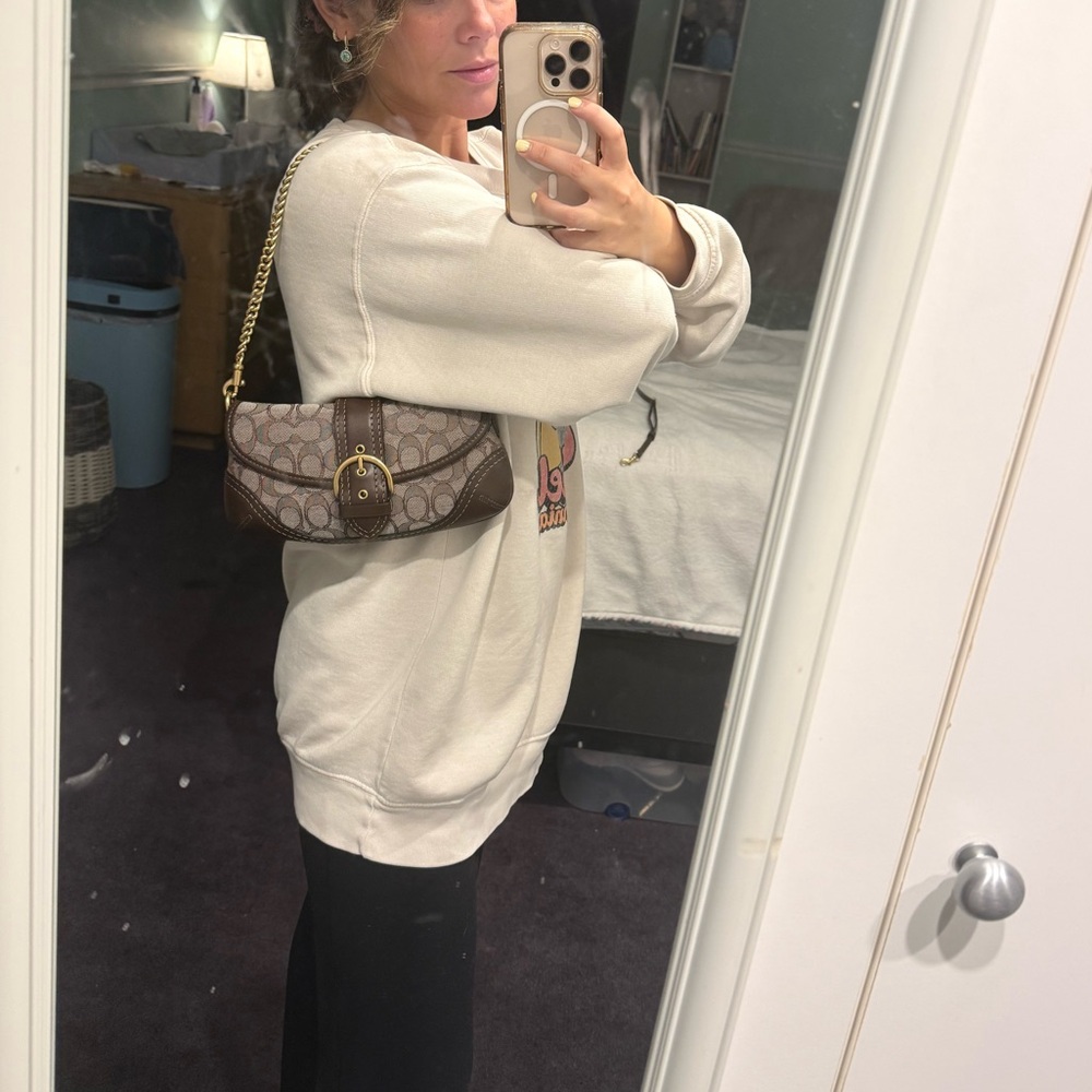 Coach soho bag 25 jacquard in maple. - Picture 6 of 7